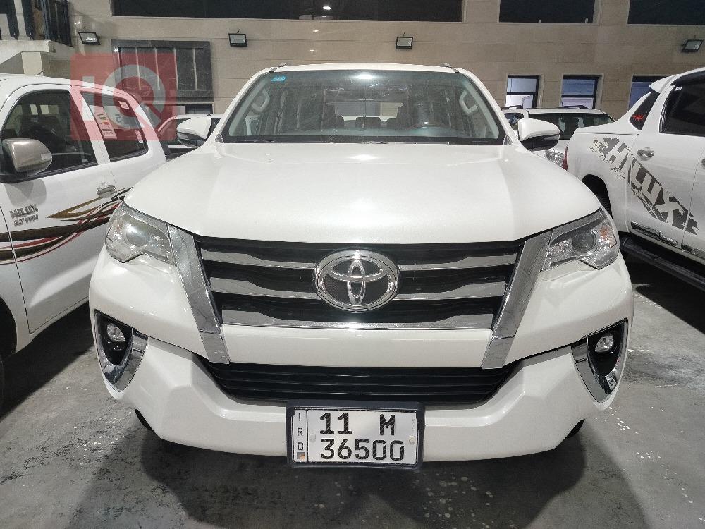 تۆیۆتا فرۆنتلاندەر